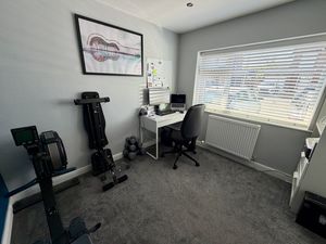 Bedroom 4- click for photo gallery